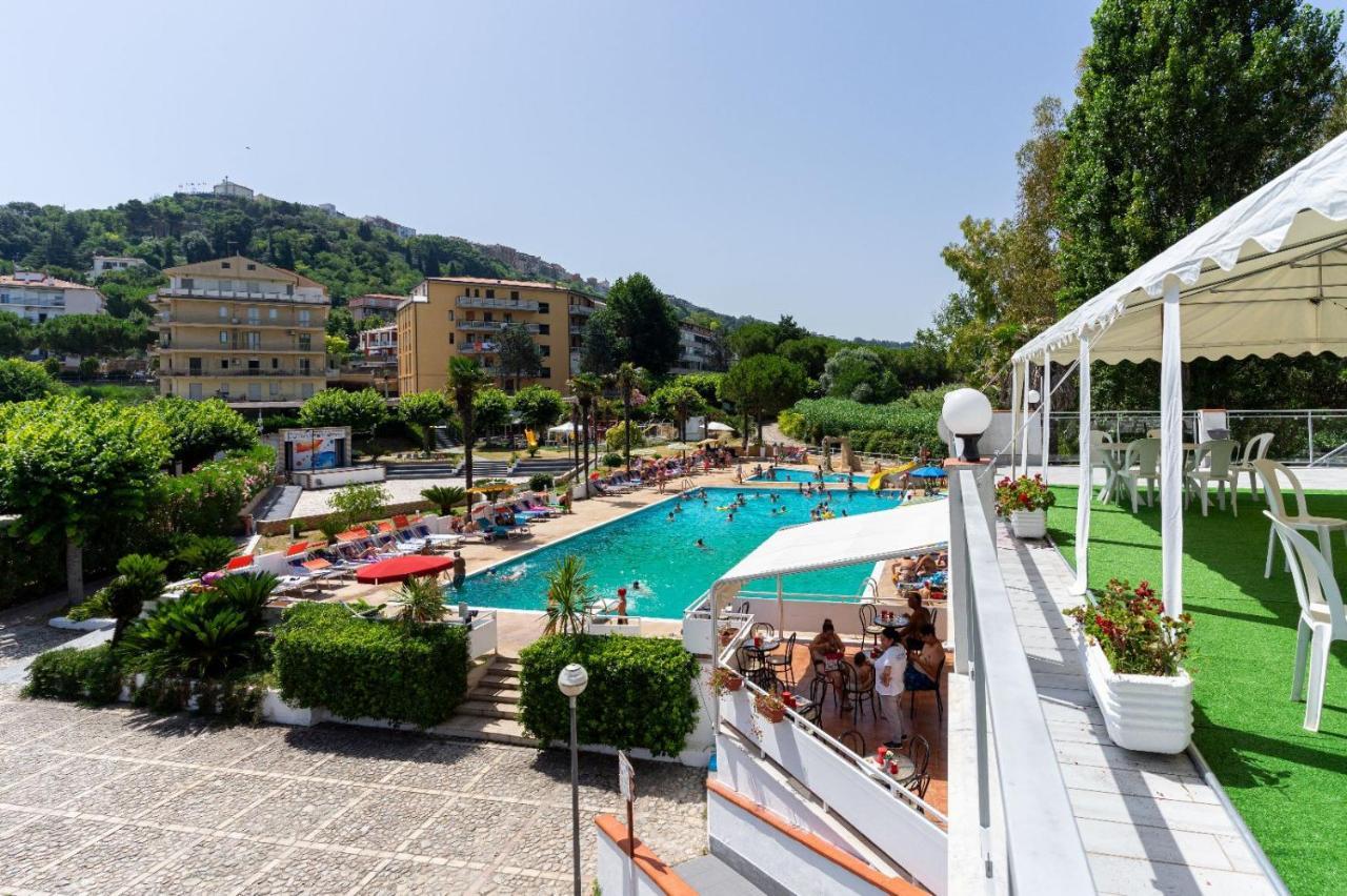 Villaggio Costa D'Argento San Vito Chietino Kültér fotó
